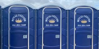 Best VIP or Luxury Restroom Trailers  in Stedman, NC